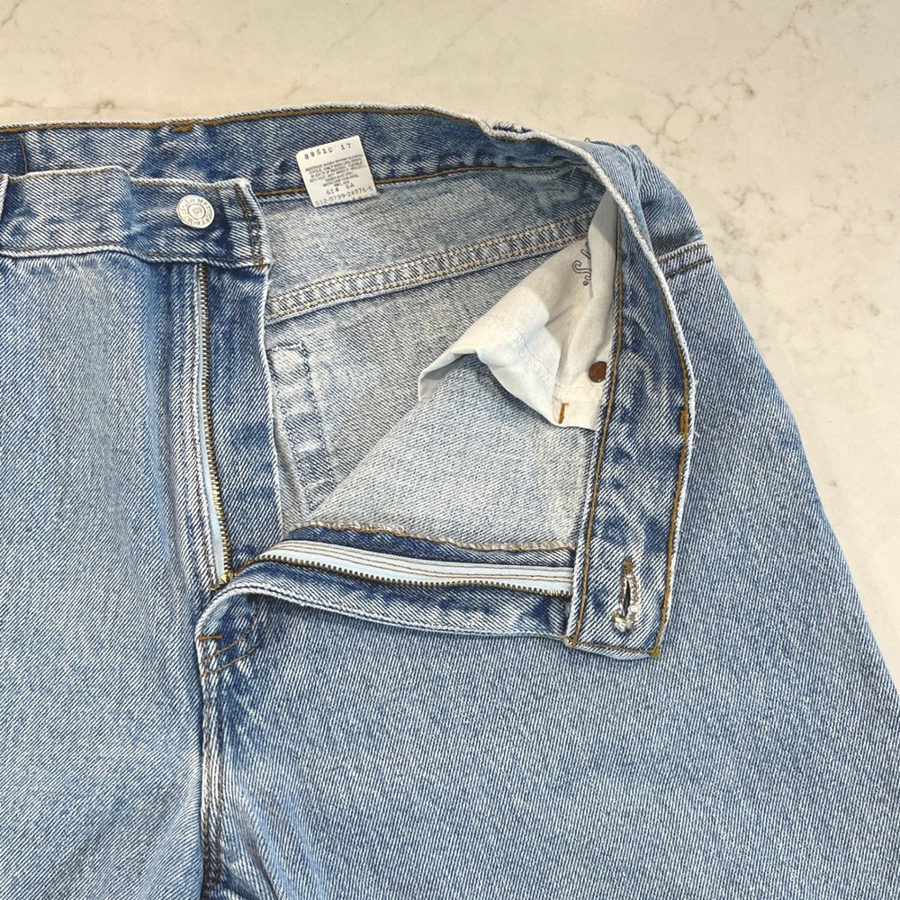 Levi's 550 VTG USA Relaxed Tapered Jeans Womens 14S Short Light Wash High Rise - Picture 5 of 14